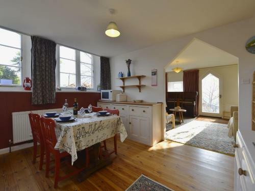 The Old School House, Newton Abbot