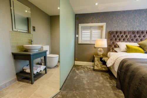 Hotel Vaulty Manor