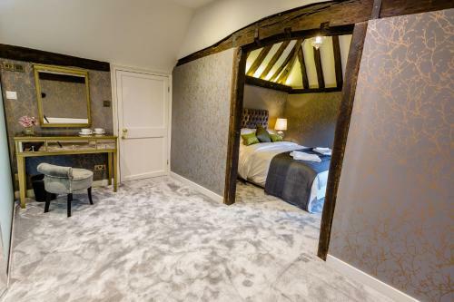 Hotel Vaulty Manor