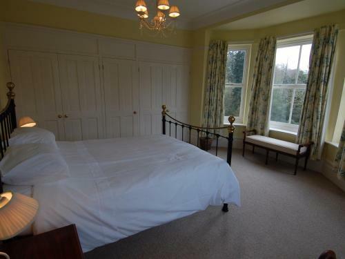 West Vane, Modbury