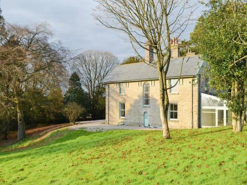 Ross Lodge
