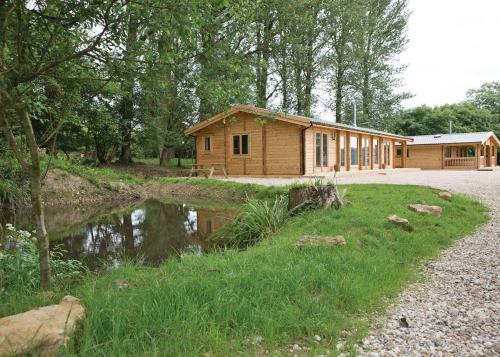 Peckmoor Farm Lodges