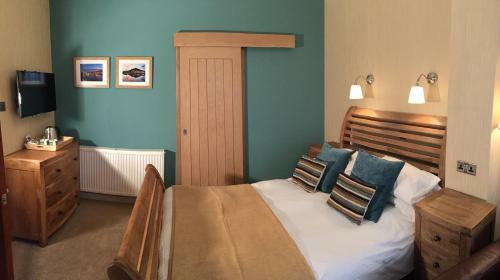 Channel View Boutique Hotel - Adults Only