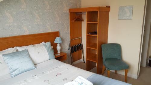 Hostal The Briars