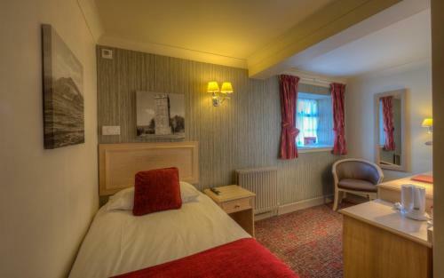 Ardencaple Hotel By Greene King Inns
