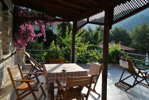 Hotel Kleo Cottages