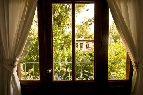 Hotel Kleo Cottages