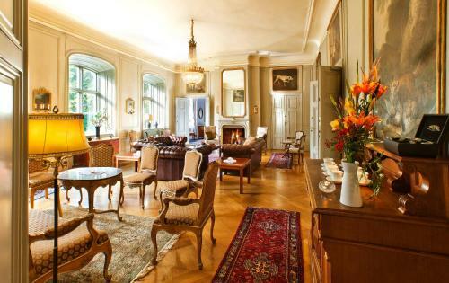 Hotel �keshofs Slott