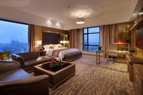Sovereign Hotel Zhanjiang
