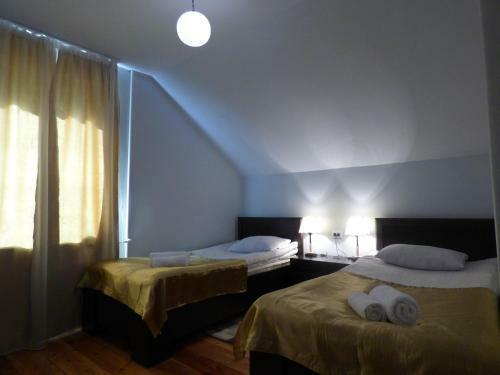 Hostal Anano Guest House