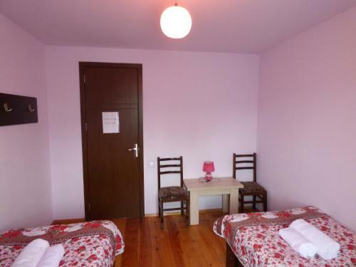 Hostal Anano Guest House