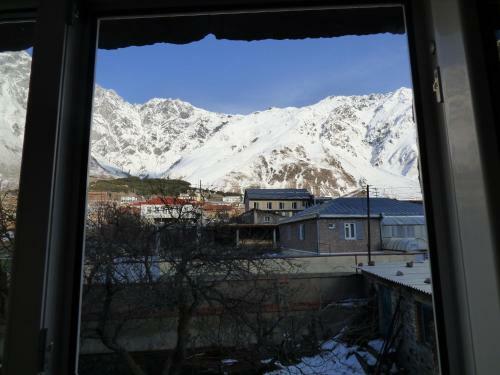 Hostal Anano Guest House