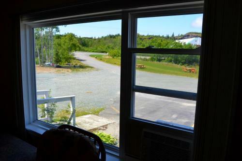 Silverwood Inn Bay Roberts Hotel