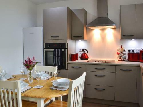 Maynes Lodge