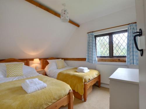 Holiday Home Warbleton Manor
