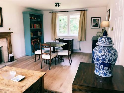 Owlpen Manor Cottages
