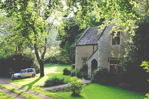 Owlpen Manor Cottages