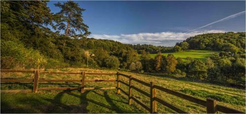 Owlpen Manor Cottages