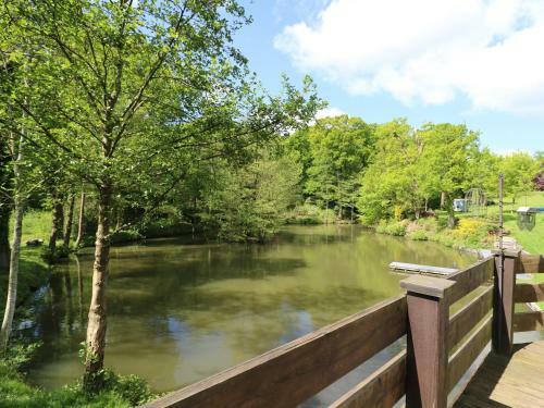 Miswells Cottages - Lake View