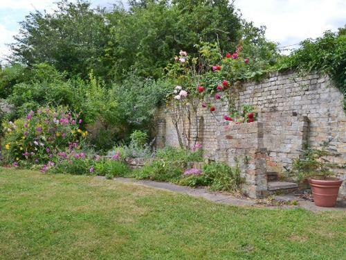 Breeds Farm Cottage
