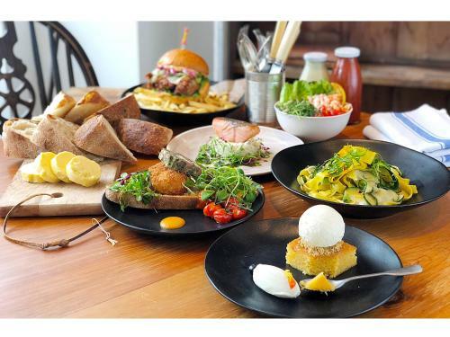 Bed & Breakfast Live & Let Live Inn