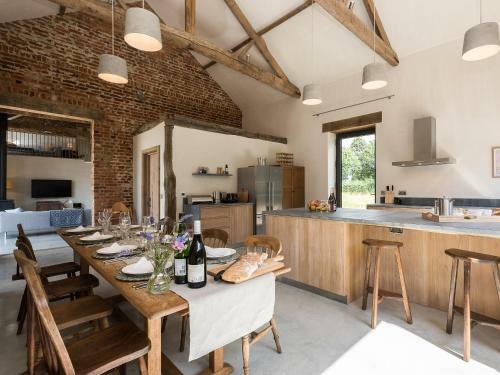 Old Hall Farm Barn
