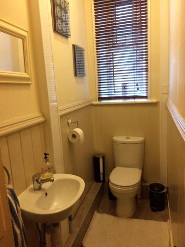 Hostal Melrose Guest House