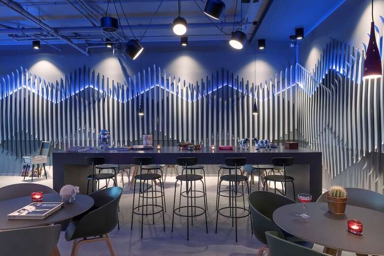 Hotel Moxy Edinburgh Airport