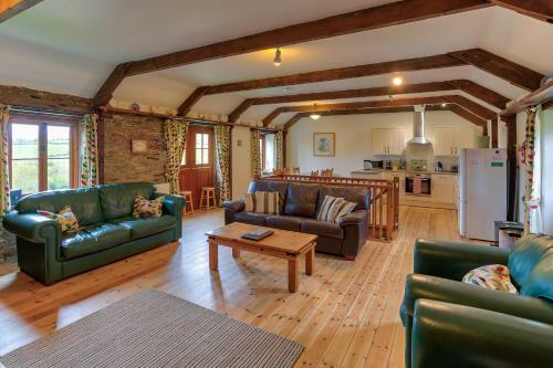 Tregolls Farm Cottages