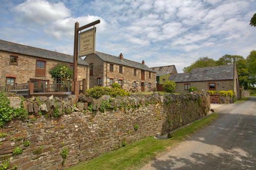 Tregolls Farm Cottages