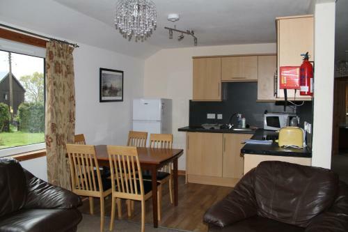 Apartamentos Loch Aweside Forest Cabins