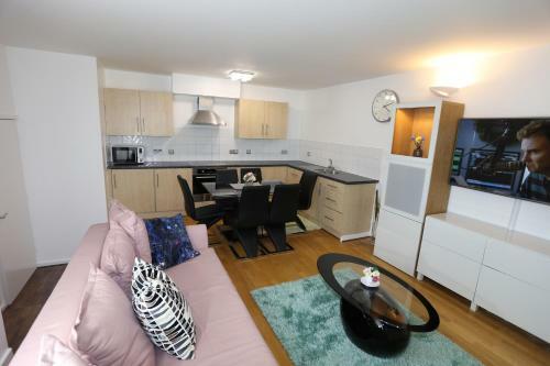 Apartamento Gorgeous 2 Bedroom 2 Bathroom Woolwich