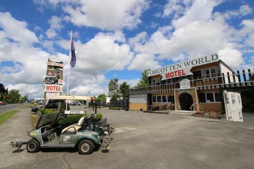 Hilton Motel