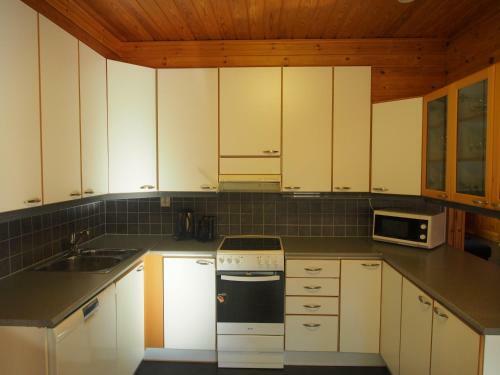 R�nn�s Cottages And Fishing