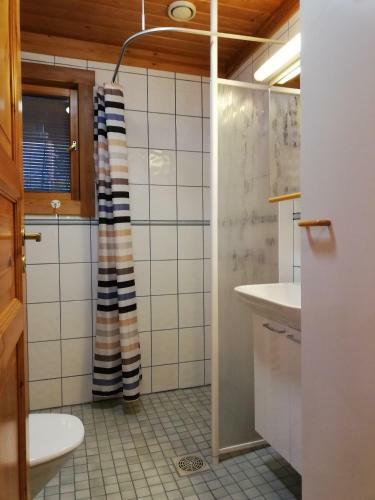 R�nn�s Cottages And Fishing