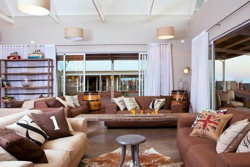Africa Safari Lodge