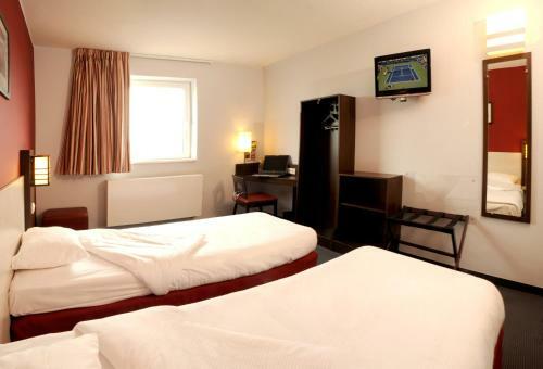 Balladins Superior Hotel Charleroi Airport