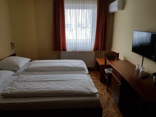 Hotel Ro?kar