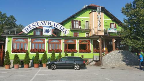 Hotel Ro?kar