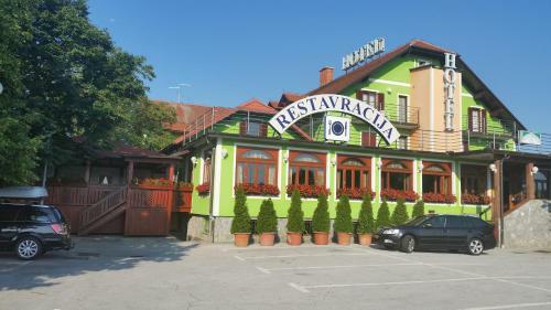 Hotel Ro?kar