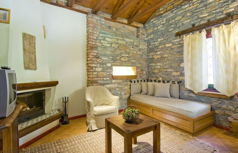 Anovolios Boutique Hotel