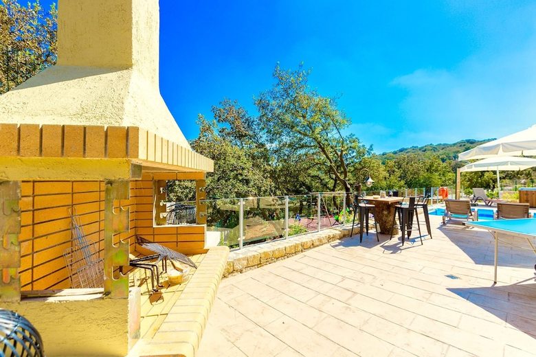 Villa Trules