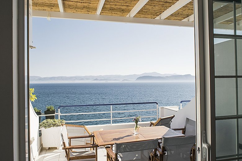 Meli Apartments & Villas