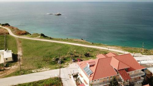 Faros Apartments