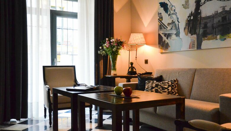 Hotel Aguilas 5 Sevilla Suites
