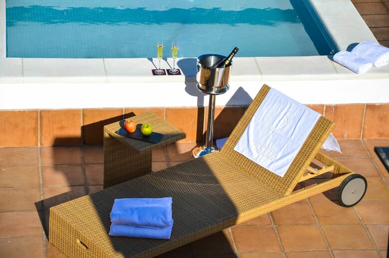 Hotel Aguilas 5 Sevilla Suites