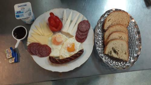 Hostal Pensiunea Stejarul