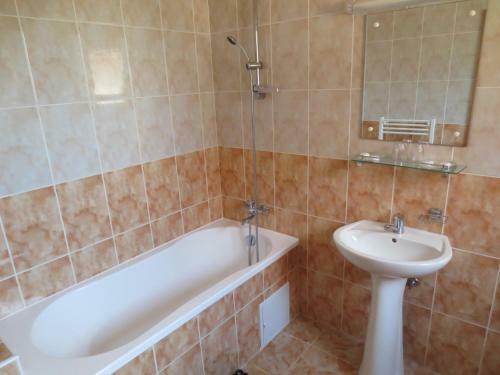 Hostal Pensiunea Hera