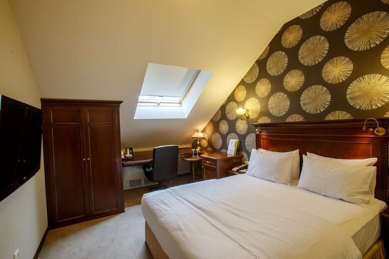 Doubletree By Hilton Hotel Sighisoara - Cavaler