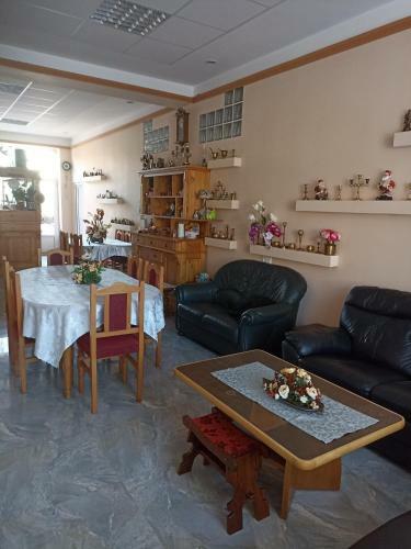 Hostal Pensiunea Baron